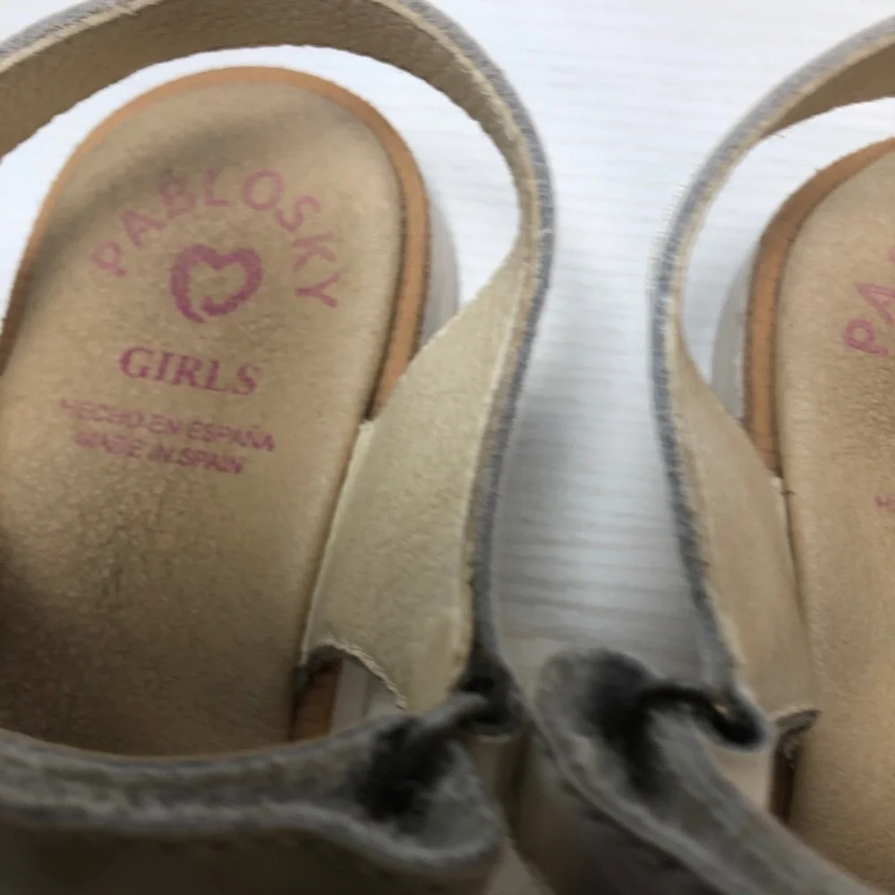 Pablosky Superflex  White Sandals Girls Size 36/ US 3 Strap
